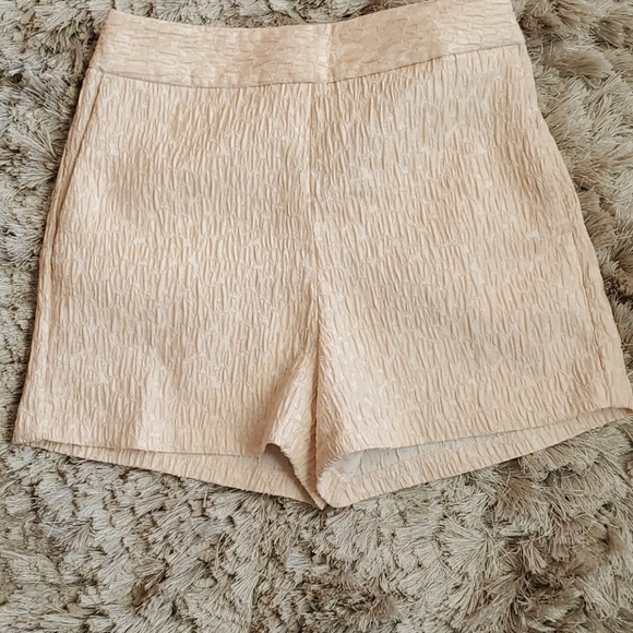 Express shorts - Picture 1 of 2